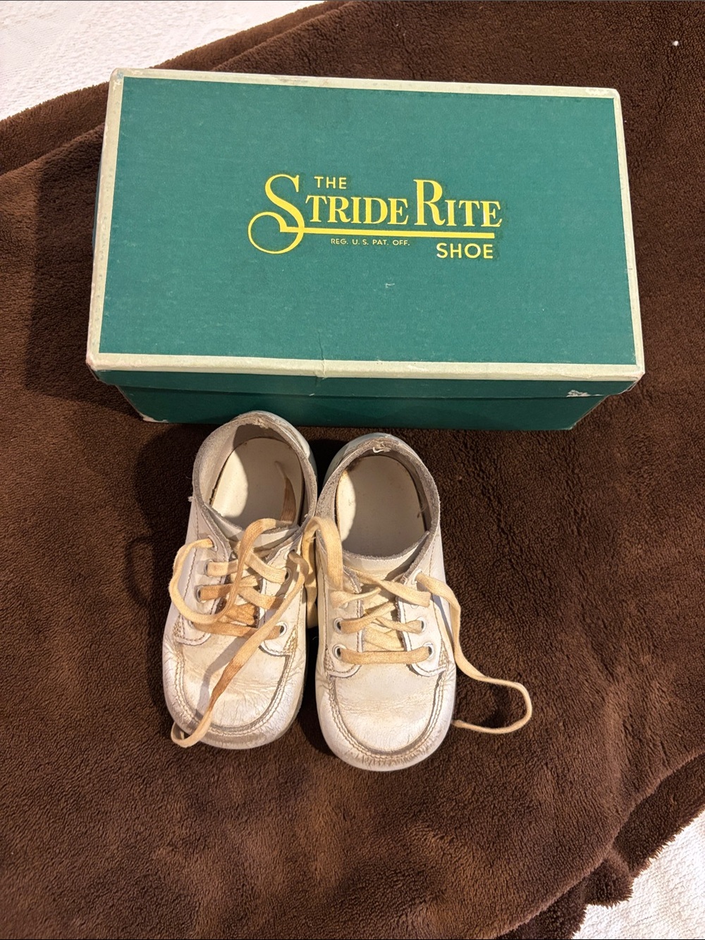 Stride Rite Ivory/White  Leather Lace-Up Baby Shoes Vintage 3.5D  nostalgic